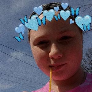 Meet your Posher, Cassie